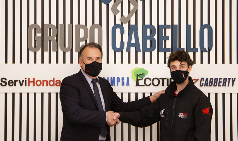 Servihonda Málaga ofrece una oportunidad a Carlos Alegre para desarrollar sus conocimientos